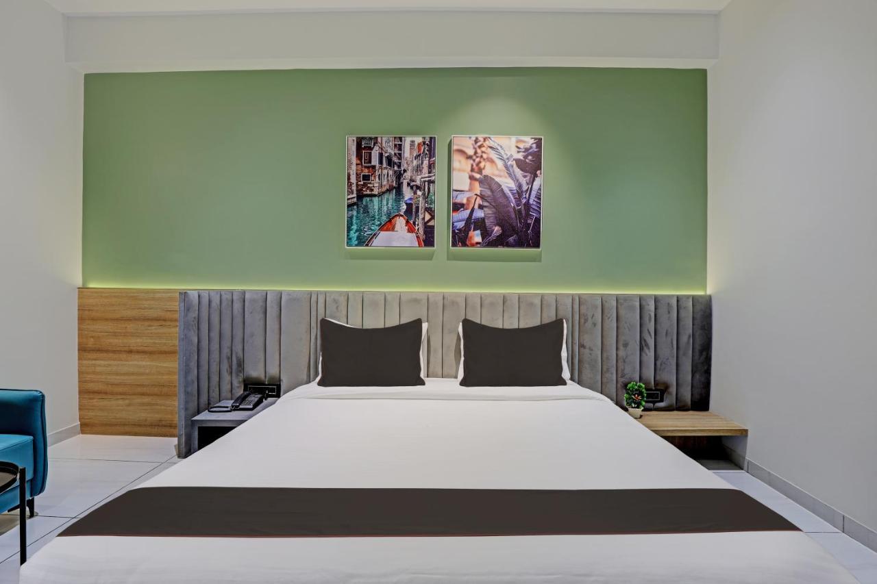Hotel Lee Platinum Ahmedabad Exterior foto