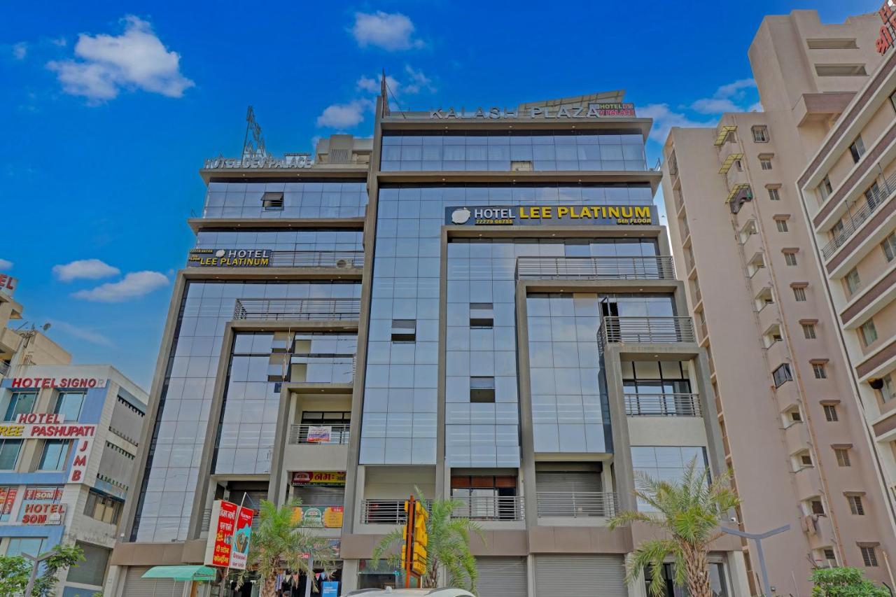 Hotel Lee Platinum Ahmedabad Exterior foto