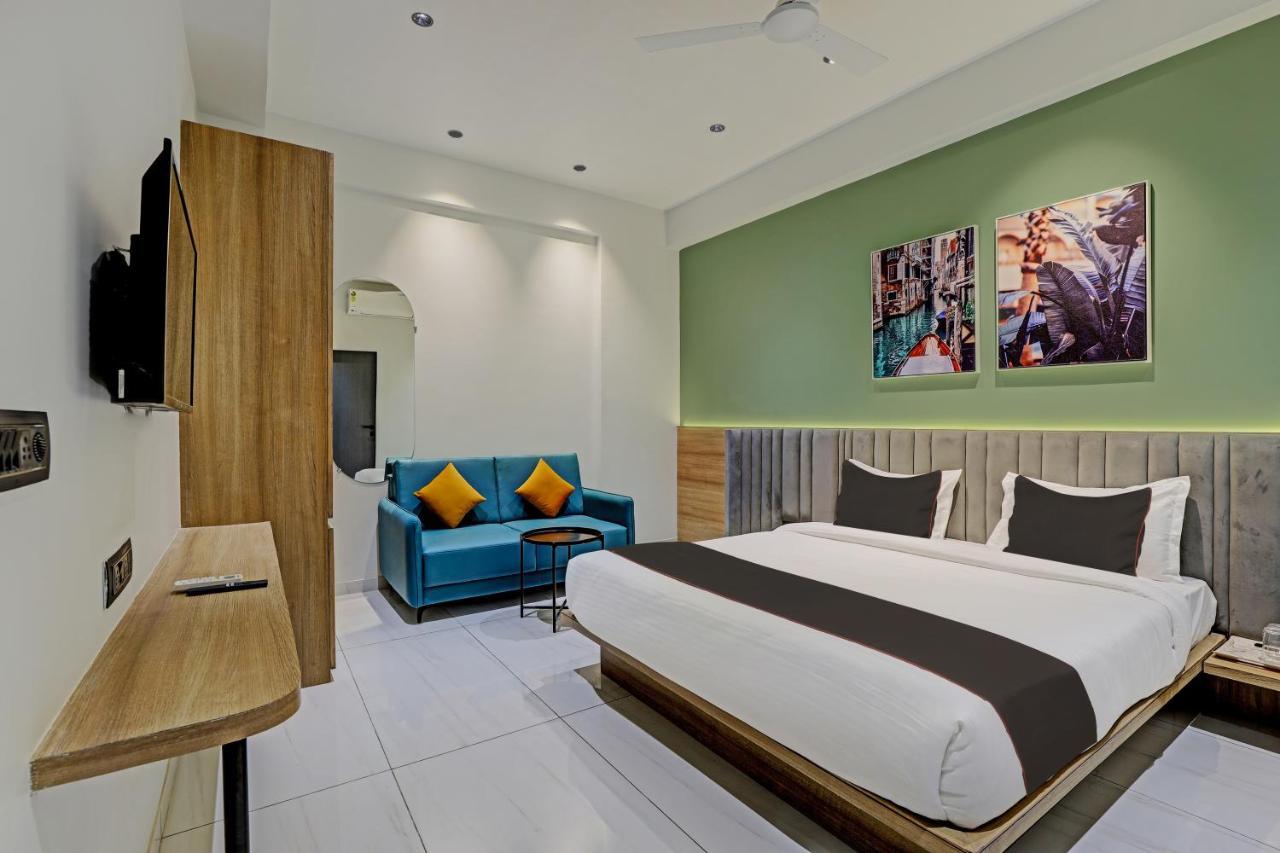 Hotel Lee Platinum Ahmedabad Exterior foto